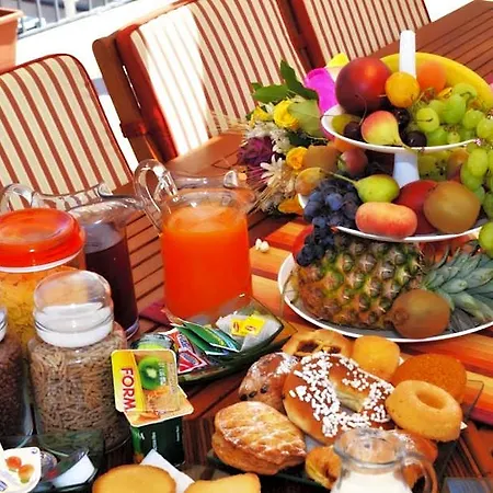 Frühstückspension Scirocco 4*