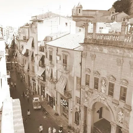 Scirocco Bed & Breakfast Cefalù